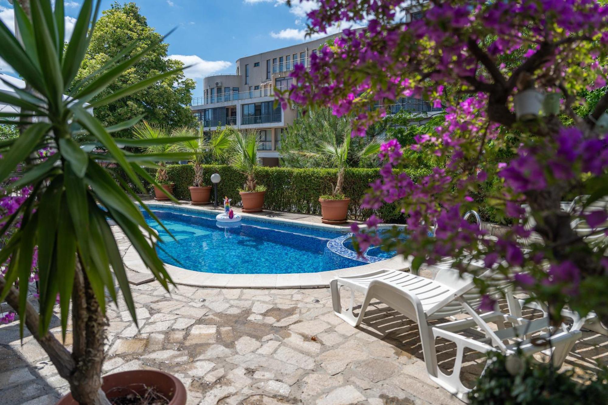 Hotel Sea Vista Sveti Vlas Eksteriør billede